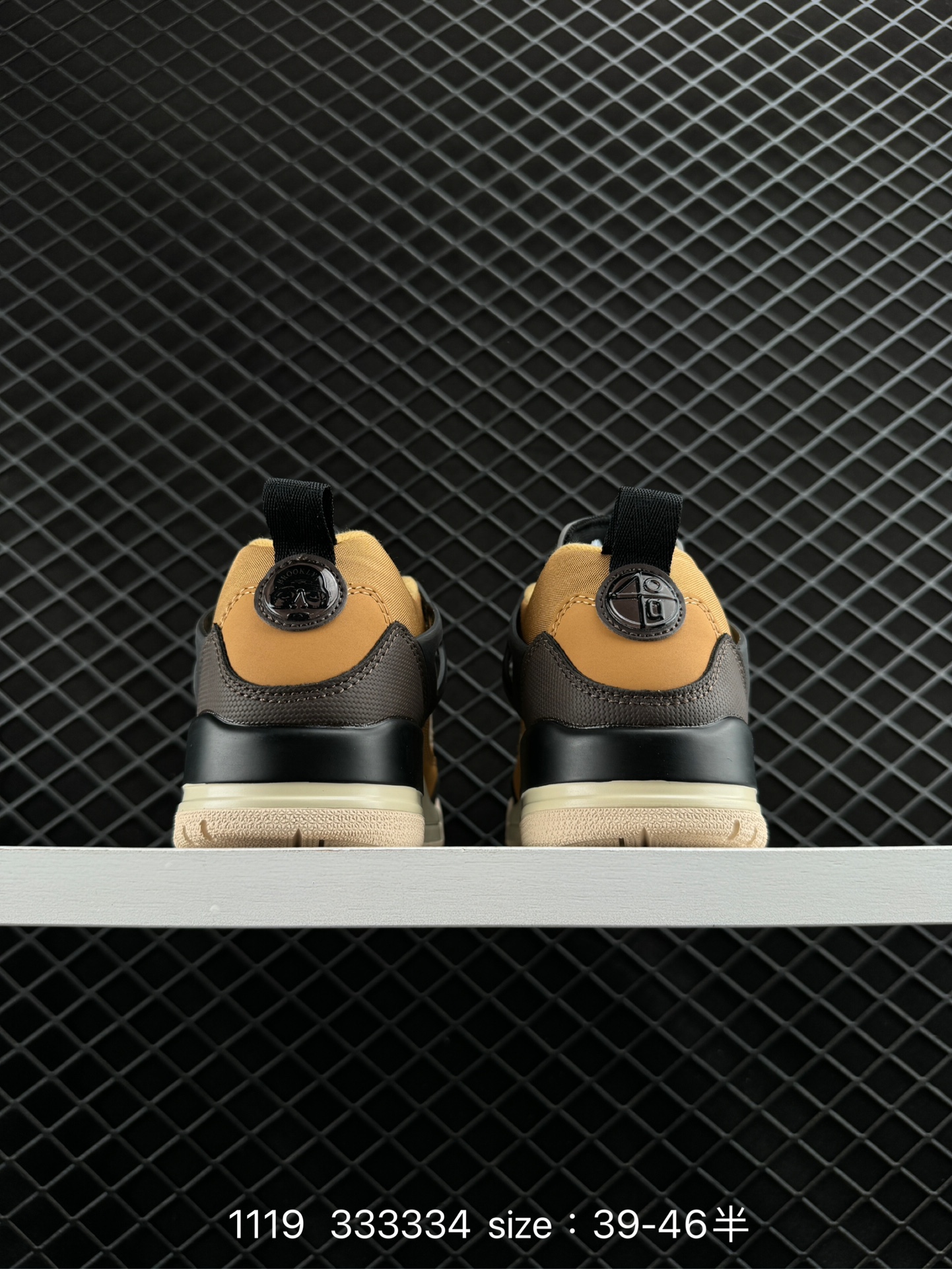 NK Jordan Spizike Low